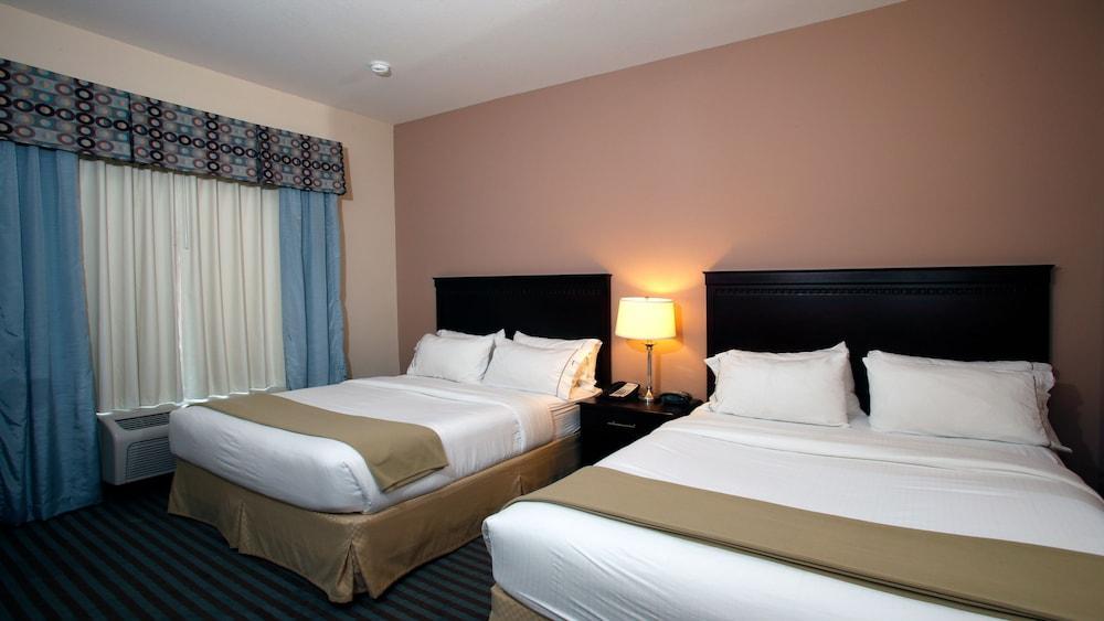 Holiday Inn Express Leland - Wilmington Area, An Ihg Hotel Екстериор снимка